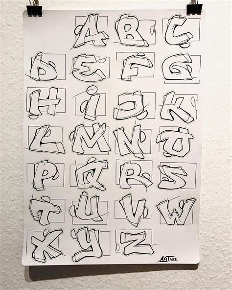 Street Art Font, Graffiti Alphabet Styles, Alphabet Graffiti, Alfabet Font, Graffiti Sketch, Graffiti Lettering Alphabet, Graffiti Art Letters, Graffiti Wildstyle, Lettering Styles Alphabet