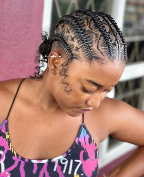 Trendy Cornrows, Cornrow Hairstyles For School, Hair Braid Patterns, Cornrows Natural Hair, Love Is In The Hair, Short Box Braids Hairstyles, Braided Hairstyles For Black Women Cornrows, Feed In Braids Hairstyles, Quick Natural Hair Styles