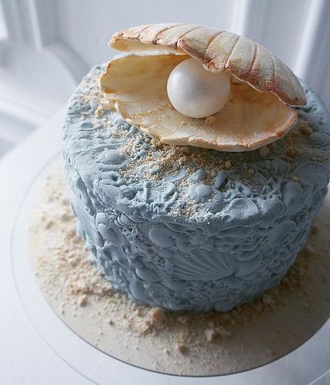 Seashell cake with oyster and pearl Elena Gnut, Best Cake Ideas, Seashell Cake, Ocean Cakes, Sea Cakes, Designer Cakes, Mini Cakes Birthday, Best Cake, Creative Birthday Cakes