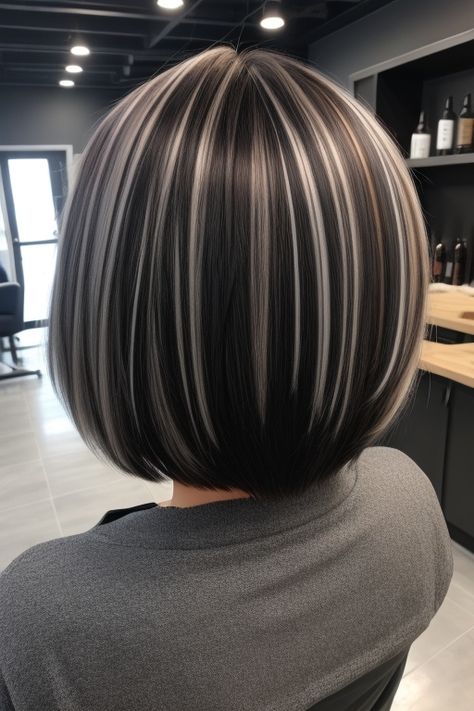 hair color ideas for brunettes Hair Colorful Ideas, Highlight For Black Hair, Colorful Short Hair, Hair Color For Brown Skin, Hair Color Idea, Mens Haircuts Short Hair, Hair Colorful, Medium Length Curly Hair, Short Hair Tomboy