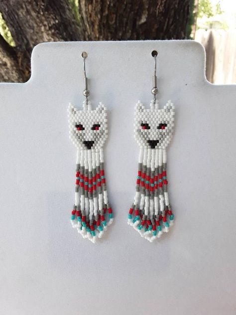 Beaded Buffalo Earrings, Seed Bead Wolf Patterns, Native American Beaded Wolf Earrings, Thunderbird Beaded Earrings, Wolf Beaded Medallion, Beaded Dragonfly, Native American Beadwork Patterns, Beaded Earrings Native, Beadwork Designs