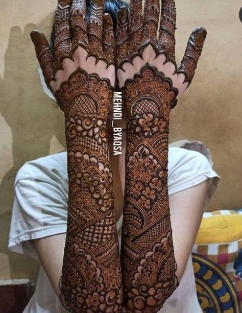 20+ Beautiful Henna Designs For Your Hands - SetMyWed - SetMyWed Bridal Dulhan, Kashee's Mehndi Designs, Wedding Henna Designs, Mehndi Designs Bridal Hands, Bridal Mehendi Designs Hands, Rose Mehndi Designs, Bridal Henna Designs, Engagement Mehndi Designs, Full Mehndi Designs