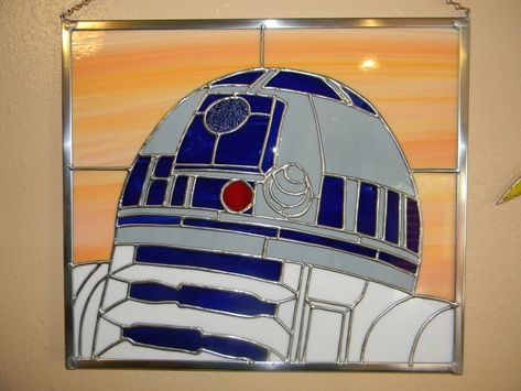 Check out my newly competed Star Wars R2D2 Stained Glass (customer ordered)!!!! - Imgur Star Wars Glass, Disney Stained Glass, Star Wars Jewelry, Rocket Ships, Art Glass Jewelry, Painted Glass Art, Stained Glass Christmas, Glass Work, Stained Glass Diy