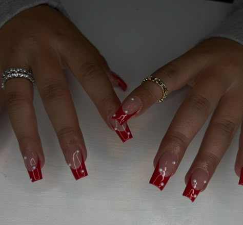 pearl french tips, red nails Red Nails Acrylic Design Coffin, Red Nails With Pearls On Them, Red French Nails With Pearls, French Tip Red Acrylic Nails, Red Nail Inspo Acrylic Square, Red French With Pearls, Red French Tips With Pearls, Red French Nails Design Square, Red French Tips With Rhinestones