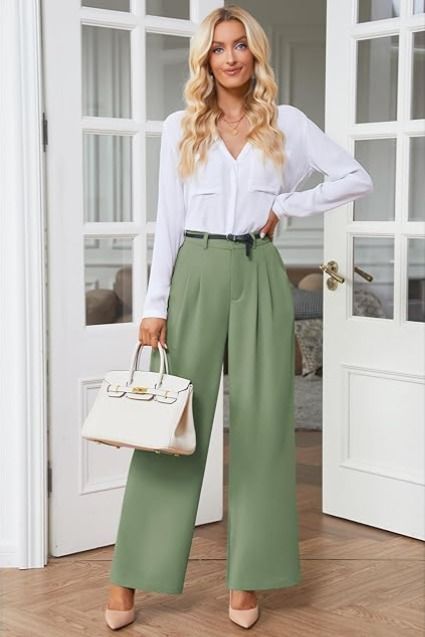 Fashion Trends // Complete a fab casual look wearing this sage green high waist straight leg flowy pants. Flowy Trousers, High Waisted Dress, High Waisted Dress Pants, Winter Fashion Outfits Casual, Flowy Pants, Street Outfit, Casual Street Style, Business Outfits, Winter Fashion Outfits