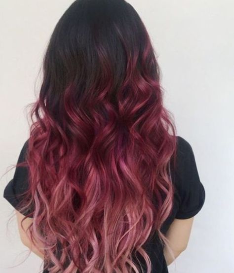 Hair Dyed, Hair Dyes, Silver Hair Color, Hair Dye Ideas, Hair Color Purple, Ombré Hair, Wispy Bangs, Short Hair Color, Ombre Hair Color