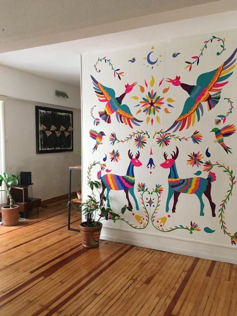 Wall decor ideas Otomi Mural, Mexican Eclectic Decor, Mexican Bohemian Decor, Mexican Nursery Decor, Mexican Inspired Decor, Mexican Murals, Mexican Bedroom, Otomi Art, Mexican Wall Decor