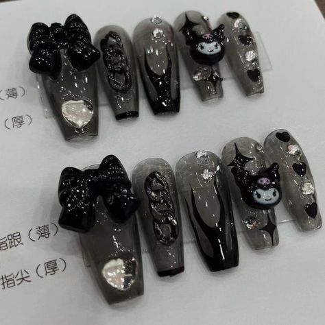 Black Aesthetic Nails, Nails Sanrio, Nail Hacks Diy, Kuromi Black, Press On Nails Pink, Pink Glitter Nails, Pink Ombre Nails, Gothic Nails, Cartoon Doll