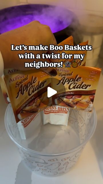 Jessica Keddie on Instagram: "Comment “Boo” and I’ll send you a direct link with everything i used! Y’all know i love making holiday baskets for my neighbors, well i couldn’t resist putting together some Boo Baskets for them! It’s never too early to start gift giving! #boobasket #halloween #halloweenfood #hotchocolate #pumpkinspice #pumpkin #littledebbie #fireball #trending #boo #spooky #spookyseason #fyp" Boo Bucket, Boo Baskets, Bucket Ideas, Holiday Baskets, Spiced Cider, Spiced Apples, Fall Ideas, Gift Giving, Pumpkin Spice