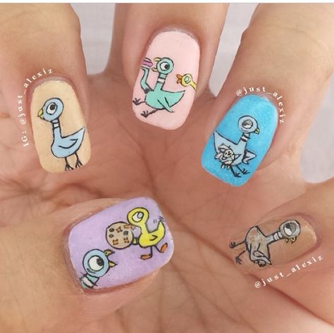 😂 Pigeon Nails, Teacher Nail Art, Elephant Nails, Piggie And Elephant, Bird Nails, Teacher Nails, Book Nail Art, 8th Birthday Party Ideas, Pigeon Books