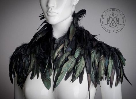 Diy Feather Mohawk Headdress, Shoulder Accessories, Feather Outfit, Feather Accessories, Mode Steampunk, Dark Circus, Shoulder Piece, Feather Fashion, Black Shrug