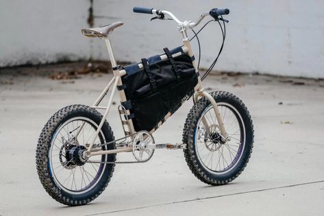 The Falconer Baja Bug Mini Velo by Falconer Cycles Urban Bike Style, Custom Mini Bike, Touring Bicycles, Mini Velo, Baja Bug, Velo Vintage, Comfort Bike, Urban Bike, Custom Bicycle