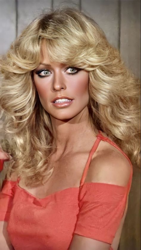 70s Farah Fawcett Hair, Fara Faucet Hair, Farah Faucet Hair Hairstyles, Farah Faucet Hair, Fara Fawcett Hair, Farah Fawcett 70s, Farah Fawcett Hairstyle, Farrah Fawcett 70s, Farrah Fawcett Hair