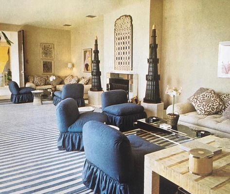 AT HOME WITH MARY WELLS LAWRENCE AND HARDING LAWRENCE, New York, An iconic blue and white room by iconic designer Billy Baldwin. I’m not… Blue And White Room, Mary Wells, Billy Baldwin, Jean Fabric, Latest Interior Design Trends, Decorating Inspiration, White Room, Eames Lounge Chair, Interior Inspo