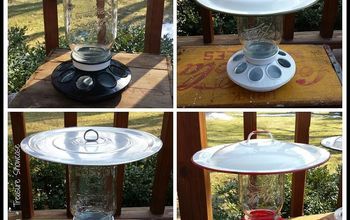 How to Make an Awesome Squirrel Proof Bird Feeder! | Hometalk Mason Jar Bird Feeders Diy, Mason Jar Bird Feeders, Make A Bird, Make A Bird Feeder, Jars Diy, Poultry Feeders, Stepping Stones Diy, Garden Globes, Diy Bird Feeder