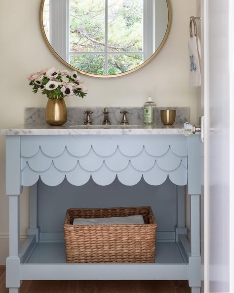 Katie Davis Design (@katiedavisdesign) • Instagram photos and videos Vanity Cabinets, Powder Room Decor, Blue White Decor, Cabinetry Design, Girls Bathroom, Bathroom Vanity Cabinets, Blue Decor, Kids' Bathroom, Beautiful Bathrooms