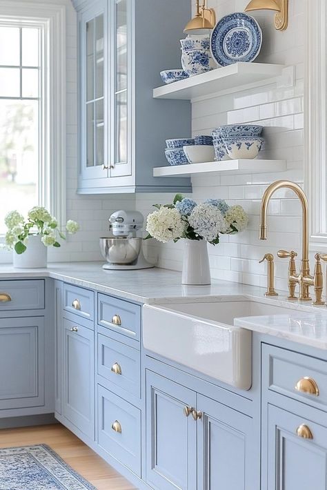 Kitchen Decor Blue And White, Kitchen Combinations Ideas, House Inspiration Colorful, House Cute Aesthetic, Blue Kitchen Ideas Farmhouse Style, Light Blue Kitchen Aesthetic, Blue And White Small Kitchen, Blue And White China Decor Kitchen, Blue White Kitchen Decor