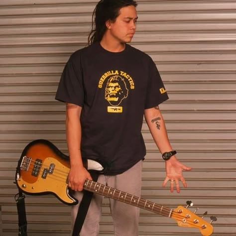 Chi Cheng Deftones, Metal Head Room, Around The Fur Deftones, Mario Duplantier, I Love Deftones, Chino Deftones, Swag Poses, Chi Cheng, Deftones Chino