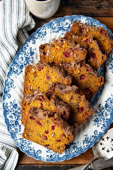 Cranberry Pumpkin Bread, Pumpkin Cranberry Bread, Cranberry Bread Recipes, Multi Grain Bread, Pumpkin Cranberry, Cranberry Bread, Ginger Nut, Cranberry Recipes, Easy Pumpkin