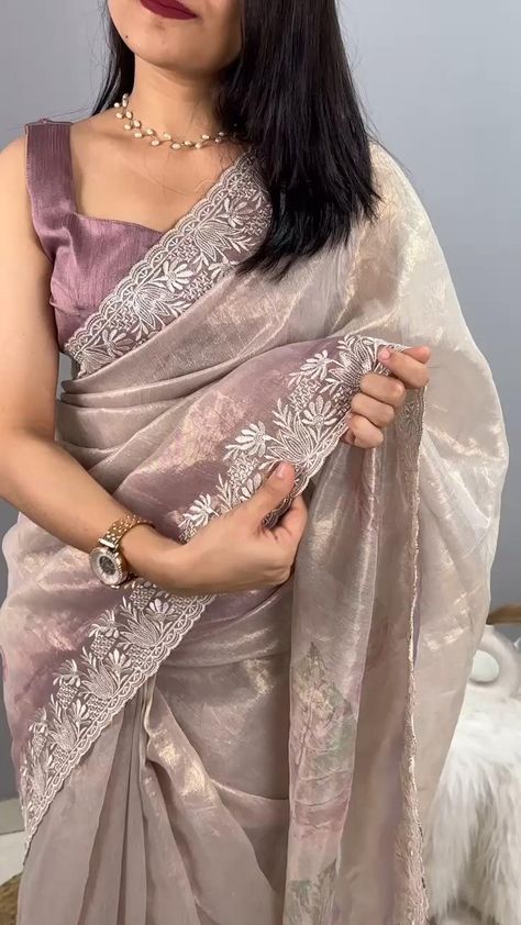 Product details👇🏻 Saree- soft organza Blouse-Mono banglori Pattern- Printed saree with sequins and thread work rate- DM.WhatsApp no 9110524754 for orders.🙏NO COD🙏 Pakistani Actress In Saree, Organza Saree Blouse Designs Latest, Latest Saree Trends, Simple Saree Designs, Floral Print Sarees, Simple Frocks, New Saree Blouse Designs, Latest Model Blouse Designs, Fashionable Saree Blouse Designs