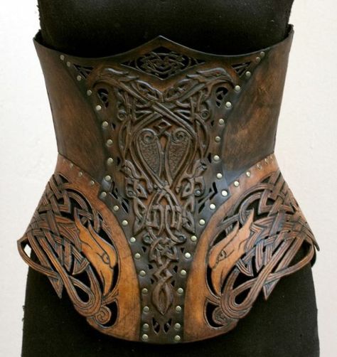 ! Armored Corset, Elven Corset, Armour Corset, Viking Corset, Corset Armor, Armor Corset, Metal Corset, Moda Steampunk, Game Of Thrones Costumes