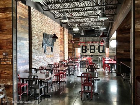 Bbq Restaurant Decor Ideas, Bbq Interior Design, Smokehouse Restaurant Design, Texas Restaurant Design, American Bbq Restaurant, Barbecue Restaurant Design, Texas Bbq Restaurant Design, Bar And Grill Restaurant Ideas, Bbq Restaurant Interior