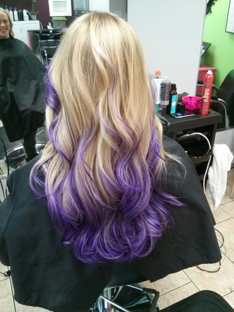 Purple Ends On Blonde Hair, Blonde With Violet Underneath, Purple Hair And Blonde, Purple And Blonde Hair Color Ideas, Purple Highlights Blonde Hair Straight, Purple Hair Tips Blonde, Blonde Hair With Dark Purple Highlights, Tips Of Hair Dyed Purple, Blonde Hair Purple Money Piece