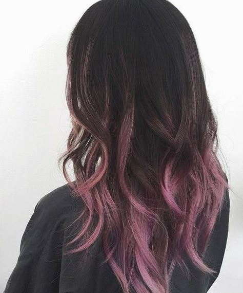 Pink Ombre Hair, Hair Color Burgundy, Fairy Hair, Hair Streaks, Pink Highlights, Pinterest Hair, Hair Color Pink, Hair Dye Colors, Long Wavy Hair