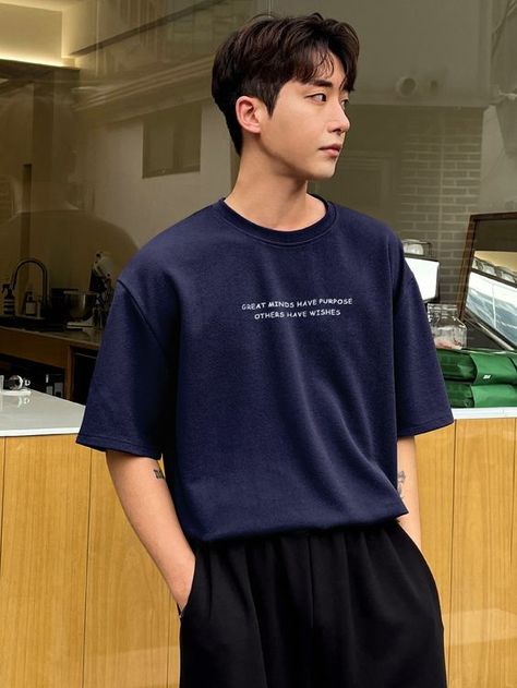 korean style t-shirt latest design with simple writen Drop Shoulder Tshirt, Gym Tank Tops Men, Shirt Outfit Men, Mood Clothes, Aesthetic Outfits Men, Slogan Shirts, Drop Shoulder Tee, Mens Graphic T, Tee Shirt Homme