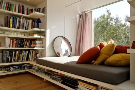 These Awesome Window Seats Are The Perfect Reading Nook - KickAss Things Popular Interior Paint Colors, Cozy Reading Corners, Decor Ikea, Interior Paint Colors, Cozy Reading Nook, Reading Corner, Window Seat, Farmhouse Design, Design Layout