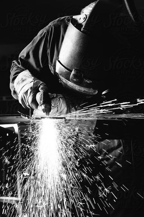 Construction Worker Aesthetic, Welding Projects Ideas Easy, Easy Welding Projects, Steel Photography, Steel Aesthetic, Welding Logo, Iron And Steel Industry, Welding Projects Ideas, Steel Tattoo