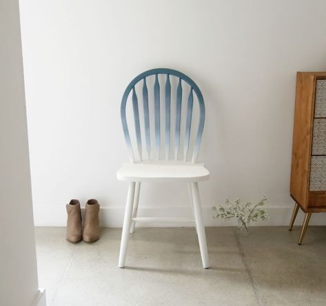 Got an old chair? Give it an eye-catching makeover in just 5 steps Wooden Chair Makeover, Wood Chair Makeover, Painted Wooden Chairs, Painted Wood Chairs, Dining Chair Makeover, Chair Design Wooden, Upcycling Projects, Chair Makeover, Old Chair