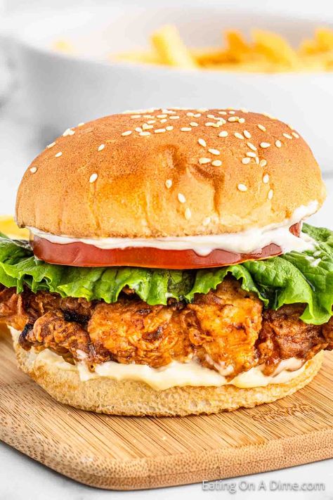 Zinger Burger - Eating on a Dime Burger At Home, Zinger Burger, Grilled Chicken Sandwich Recipes, Crispy Chicken Burgers, Quick Bread Recipes Easy, Eating On A Dime, Best Sandwich Recipes, Spicy Chicken Sandwiches, Easy Sandwich Recipes