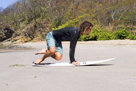 Surf Training, Surfing Workout, Surfing Tips, Surfing Aesthetic, Surf Instructor, Mavericks Surfing, Professional Surfers, Water Surfing, Pro Surfers