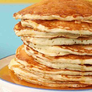 Martha Stewart Buttermilk Pancakes, Pancake Recipe Martha Stewart, Martha Stewart Pancakes, Pancakes Buttermilk, Best Buttermilk Pancakes, Flourless Pancakes, Buttermilk Pancakes Recipe, Fluffy Buttermilk Pancakes, Breakfast Bakes