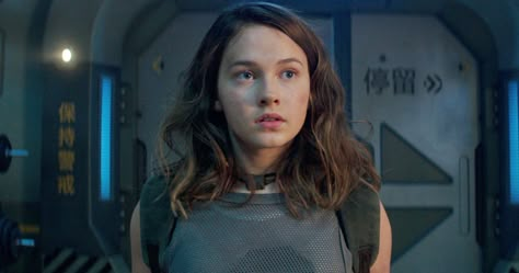 A new Alien film is reportedly coming together at 20th Century and Scott Free with Cailee Spaeny in talks for the lead role. Cailee Spaeny, Alien Movie, John Boyega, Wicked Game, Aliens Movie, Ridley Scott, James Cameron, Lead Role, Sony Pictures