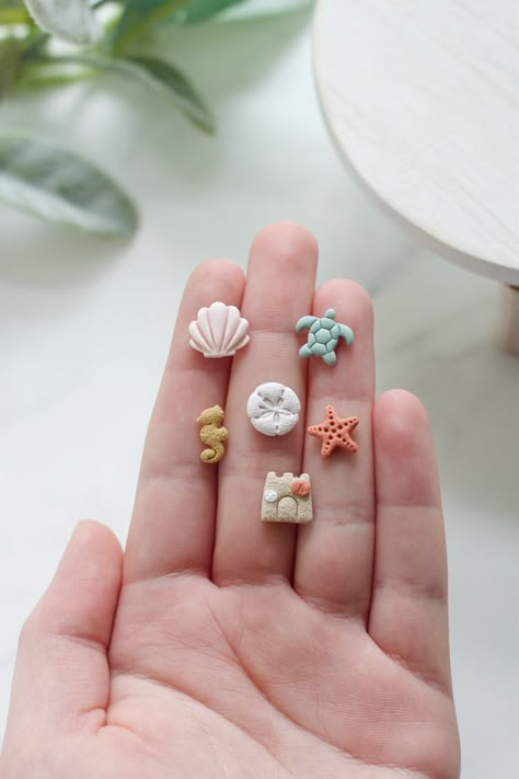 Easy Polymer Clay Earrings Studs, Color Clay Ideas, Starfish Clay Earrings, Polymer Clay Earrings Summer, Clay Ideas Earrings, Cute Polymer Clay Ideas, Beach Polymer Clay, Cute Polymer Clay Charms, Easy Polymer Clay Earrings