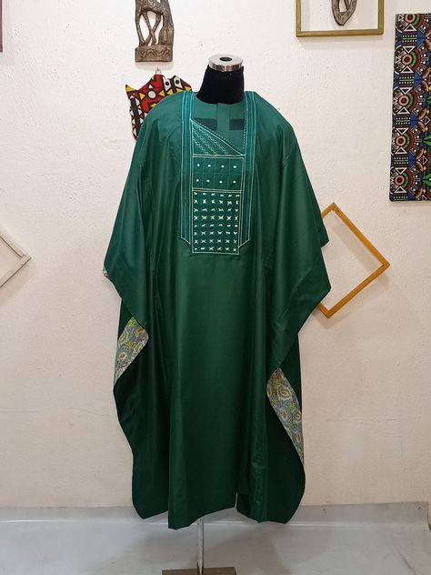 Traditional Agbada For Men, Simple Agbada Designs For Men, Nigeria Native Wear For Men, 20u Embroidery Designs For Men, Emerald Green Agbada For Men, Latest Agbada Designs For Men 2023, Green Agbada Styles Men Wedding, Agbada Embroidery Designs For Men, 20u Designs For Men