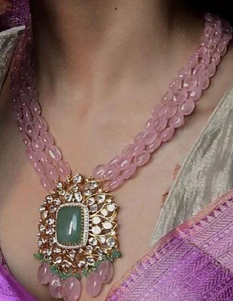 Pink Beads Indian Jewellery, Latest Beads Jewellery Designs, Beads Jewelry Indian Gold, Beaded Wedding Jewelry, Simple Necklace Designs, Neck Pieces Jewelry, Stone Bead Jewelry, Antique Necklaces Design, Choker Necklace Designs