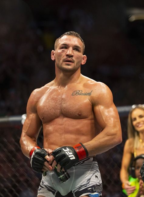 Dustin Poirier vs Michael Chandler Pick, 11/12/2022 Predictions UFC 281 Odds Michael Chandler, Dustin Poirier, Male Boxers, Football Picks, Houston Cougars, Ufc Fighters, Free Football, Combat Sport, Mixed Martial Arts