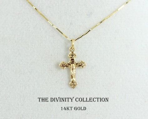 Cross Necklace Aesthetic, Rosary Necklaces, Quinceanera Jewelry, Cross Necklace Women, Catholic Necklace, Cross Necklaces, Christian Necklace, Quinceanera Party, Gold Cross Necklace