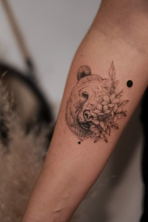 Bear Tattoos For Women Feminine, Bear And Hummingbird Tattoo, Bear Feminine Tattoo, Bear Wrist Tattoo, Women Bear Tattoo, Minimalistic Bear Tattoo, Flower Bear Tattoo, Bear Floral Tattoo, Bear Tattoo Women