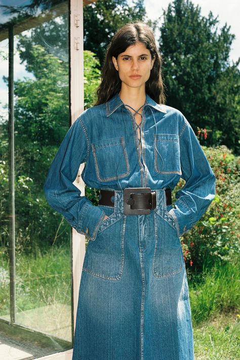 Sea Resort 2023 Collection | Vogue Fashion Scrapbook, Sea Resort, 2023 Fashion Trends, Resort 2023, Sea Ny, Cotton Slip, Denim Belt, Womens Denim, Jean Trends