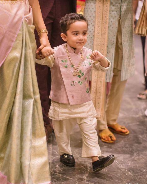 Meet our most handsome client Hrishith, seen here in our custom made hand embroidered kurta, jacket set! . . #handcrafted #cutestclients #kidswear #customgroomwear #forgrooms #indiangroom #bridalstudio #handmade Baby Boy Ethnic Wear, Stylish Boy Clothes, Men Dresses, Traditional Kurta, Dress Designs For Stitching, Indian Wedding Clothes For Men, Kids Indian Wear, Designer Kids Wear, Kids Wear Boys