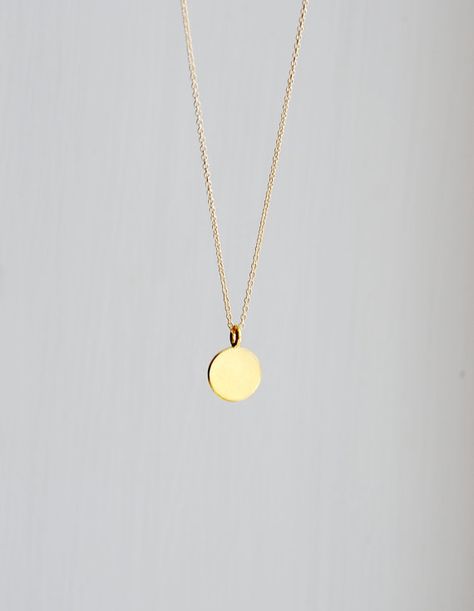 Gold pendant necklace - engravable small round gold vermeil disk pendant gift for her delicate dainty dot - simple everyday jewelry - Ellen Necklaces Collection, Small Pendant Necklace, Floating Diamond Necklace, Dainty Diamond Necklace, Round Pendant Necklace, Gold Jewelry Simple, Gold Charm Necklace, Gold Diamond Necklace, Valentines Necklace