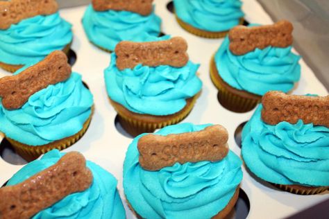 Scooby Doo cupcakes Scooby Cake Ideas, Scooby Doo Desserts, Scooby Doo Treats, Scooby Doo Recipes, Scooby Cupcakes, Scooby Doo Party Ideas, Scooby Doo Food Ideas, Scooby Doo Baby Shower Ideas, Scooby Doo Cupcakes