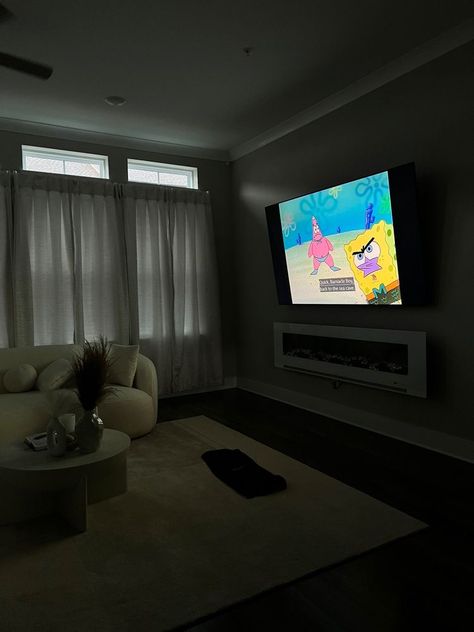 Watching Spongebob, Bathroom Decor Wall, Girl Apartment Decor, Apartment Decorating Living, Luxury Room Bedroom, First Apartment Decorating, Apartment Living Room Design, Dream Apartment Decor, Art Deco Decor