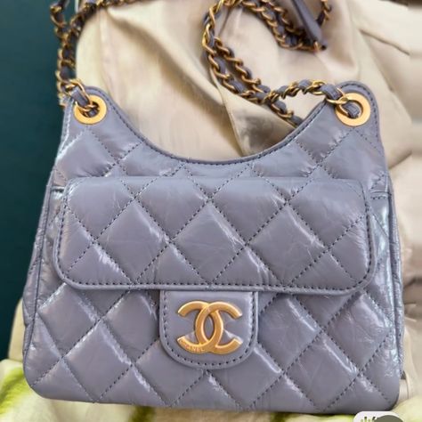 6 Chanel Bags Under 6K – Summer 2024 Edition Chanel Hobo Bag, New Chanel Bags, Chanel No 5, Chanel Collection, Chanel Spring, Kelly Bag, Denim Crafts, Bag Trends, Classic Backpack