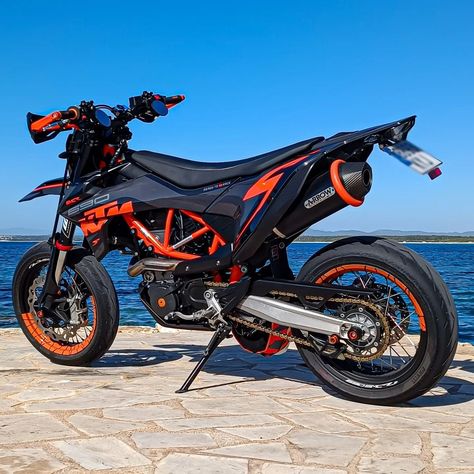 Motorcycle Graphics, Dream Motorcycle, Ktm Motorcycles, Ktm Adventure, Ktm 125, Ktm 250, Ktm 690, Enduro Motorcycle, Bike Pic