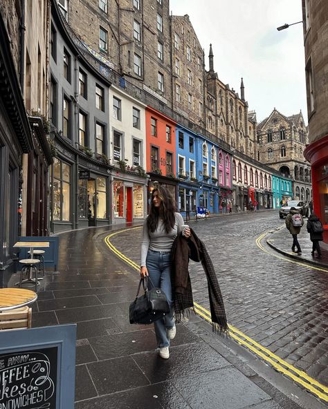 candidates for the vlog thumbnail Mary Skinner, Ireland Outfits, Vlog Thumbnail, Scotland Outfit, 2025 Moodboard, Europe Travel Outfits, Europe Outfits, Trip Outfits, Europe Trip